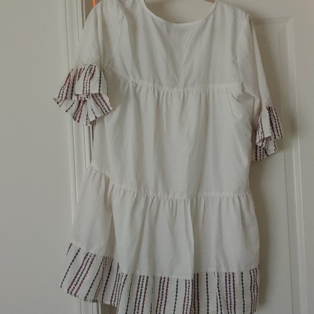 Dress - Picture 3 of 3